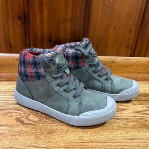 KEEN Elena Mid height Leather Hiking Boot size 7